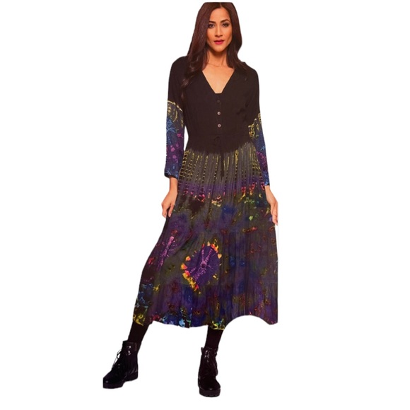 Sacred Threads Dresses & Skirts - NWT.  DRESS by Sacred Threads.  L/XL.  BL/RD10.   222674